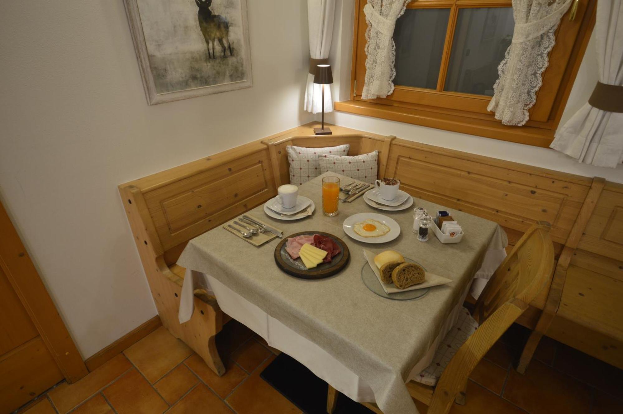 Hotel Garni Sant'Antonio Con Spa Madonna di Campiglio