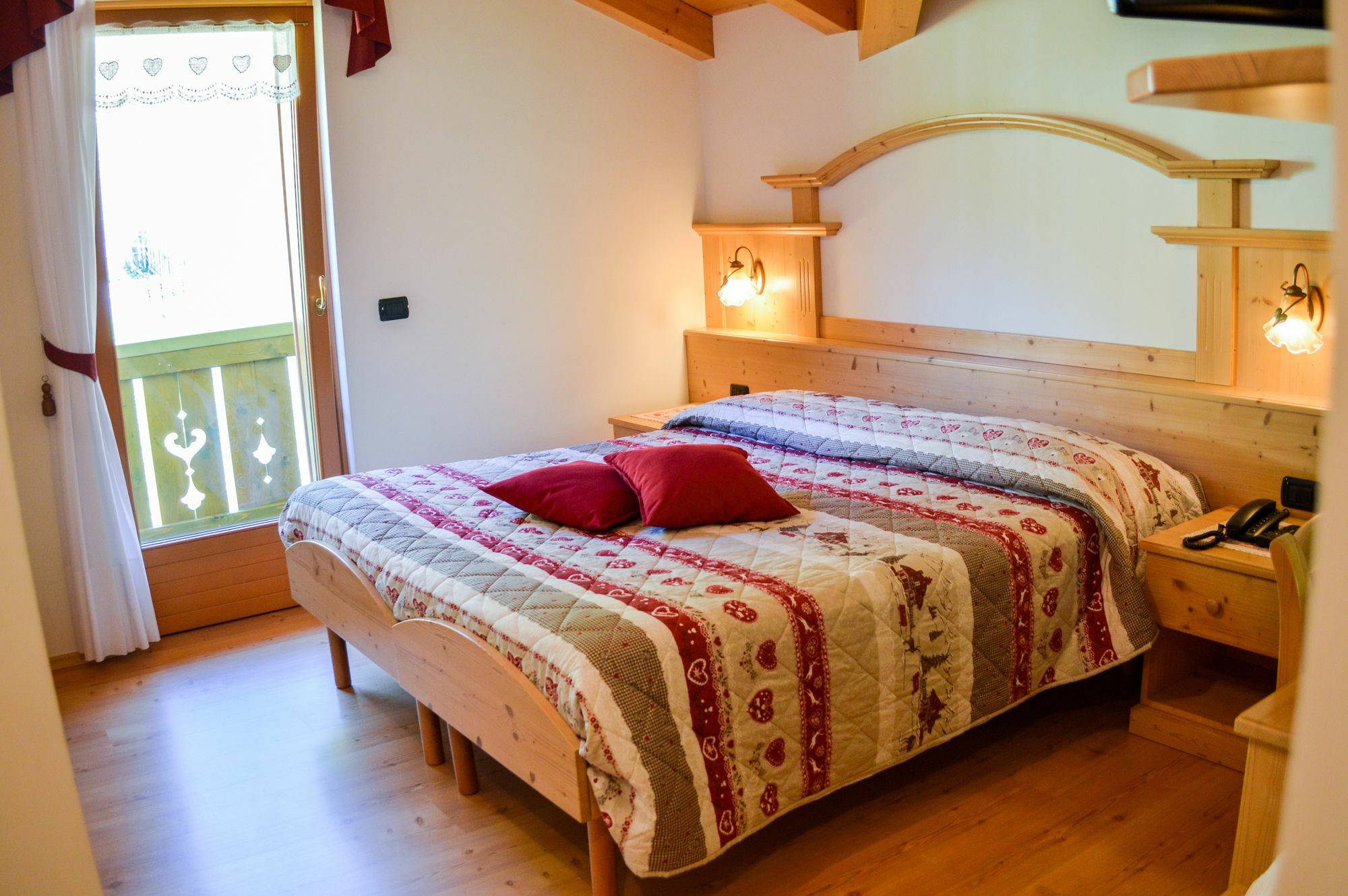 Garni Sant'antonio Con Spa Madonna